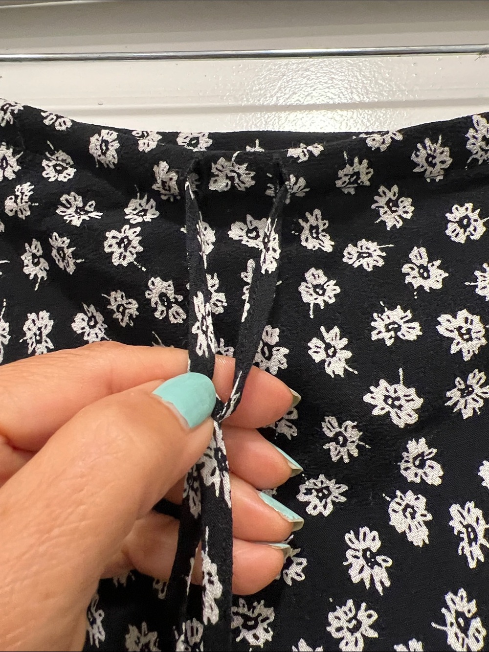 Madewell drawstring midi slip skirt in sweet floral print size 6 - Picture 4 of 9